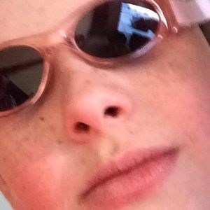 Meet your Posher, Jaron